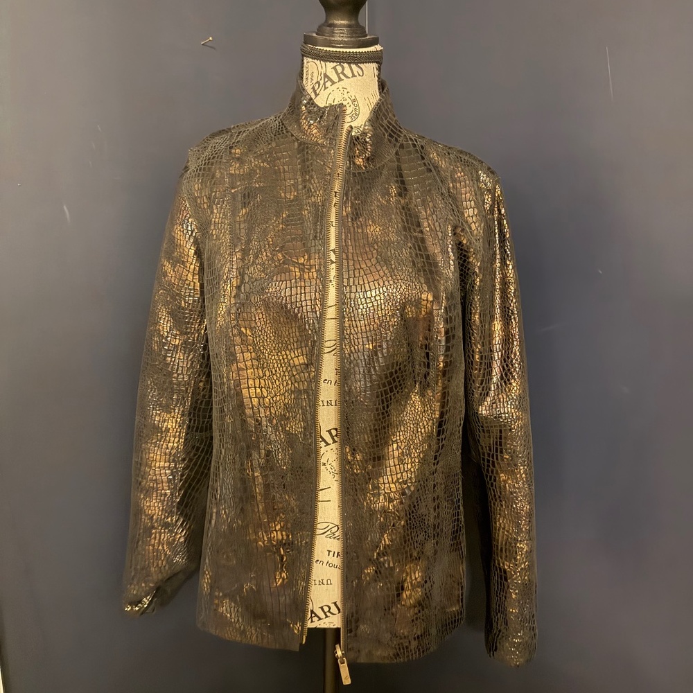 Chico’s genuine leather jacket reversible size 1(Medium/8)